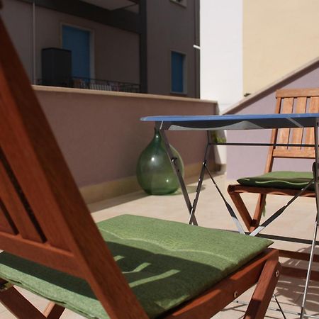 Vita Lenta Apulian Rooms Trani Esterno foto